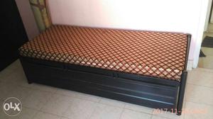 Black And Brown Floral Mattress