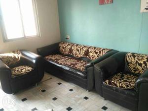 Black Leather Sofa Set With Throw Pillows
