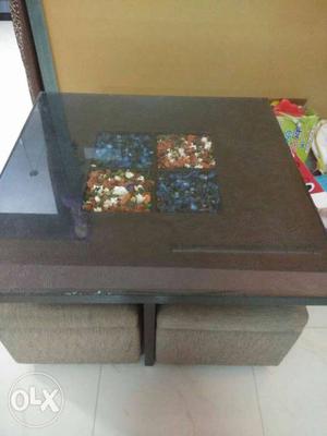 Coffee table in excellent condition