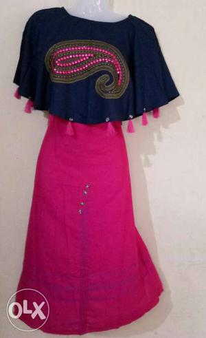 Designer pink sleeveless kurti with blue Poncho
