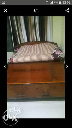 Kingsize bed with storage. Excellent condition made at home.