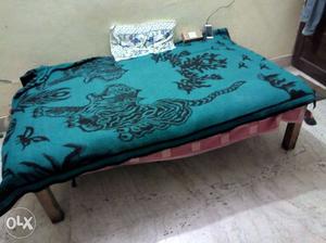 New palang(bed) only 20 days old purchase. very