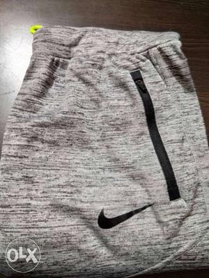 Nike pro fleece jogger..all sizes available