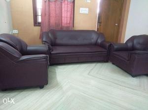 Selling sofa (3+2 seater)