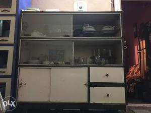 Showcase fore sale neat nd good condition
