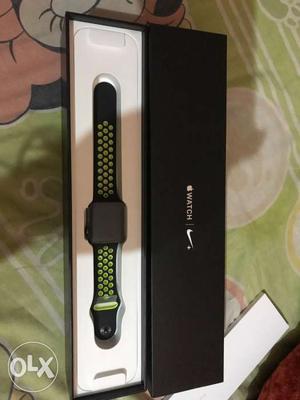 Space Black Apple Watch With Black Nike Fuel Band