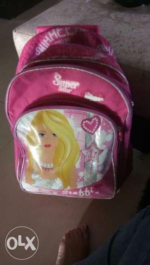 Strolley bag for kids pink color 21inches