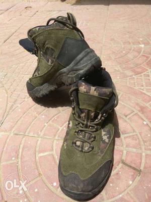 Trekking shoes brand new, rough and tough, size 7,