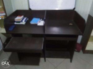 Used Office furniture-Computer Tables.