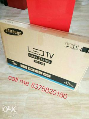 32 " Samsung panel LED TV Box