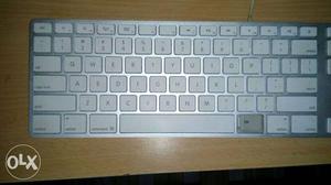Apple Corded Keyboard With Numeric Keypad
