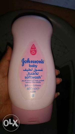 New Johnson's Baby Soft Wash