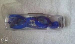 New swimming Goggles unused