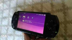 Psp  with wifi and it is also jell break so u