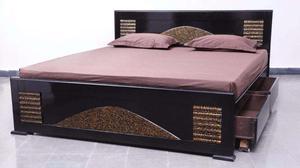 S9 king size cot with storage.5years warranty