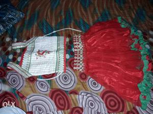 White And Red Spaghetti Strap And Skirt Set