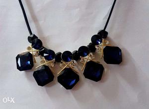 Brand new necklace blue color