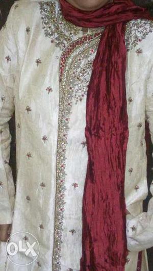 Brand new sherwani only one time used heavy