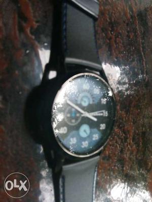 Oxhox brand watch no complaint simple look 2 weak
