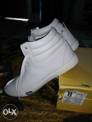 Size 8 White High-top Sneakers With Box