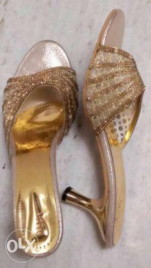 Women's Pair Of Gold Open-toe Heel Sandals, party wear, 10