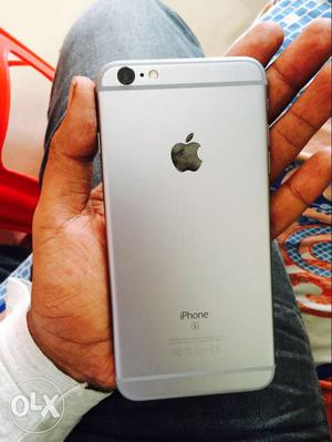 Apple iphone 6s plus 128gb, neatly maintained, No single