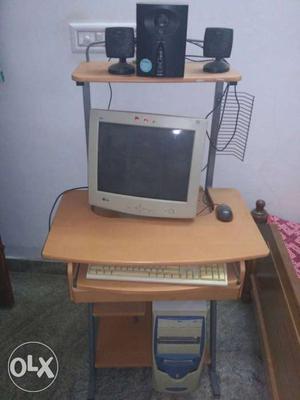 Beige Desktop Computer Set