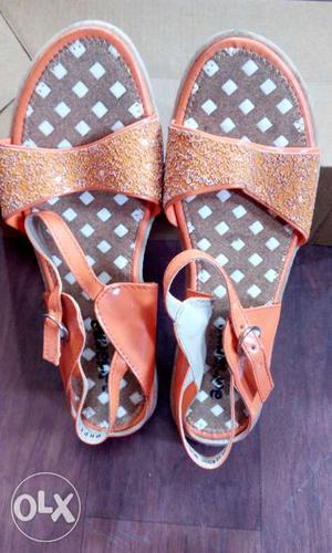 Brand new khadim's orange sandal for kids. Size 3.
