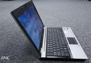 gb hdd,4gb ram,hp elitebook laptop, core i5, 2gb