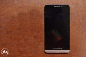 Blackberry Z30 4G Phone