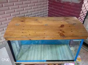 Fish tank with shade Length is 35 inch Width is