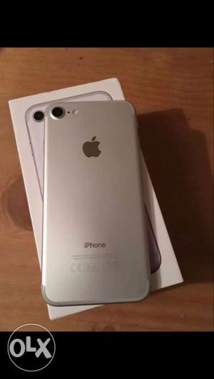 IPhone 7 32 gb 6 months old with warranty and all