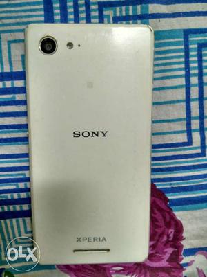 Sony Xperia E3 Dual im good working condition