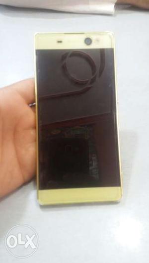 Sony xperia xa ultra 8 months old lime colour