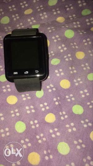 Bluetooth watch in very good condition and still