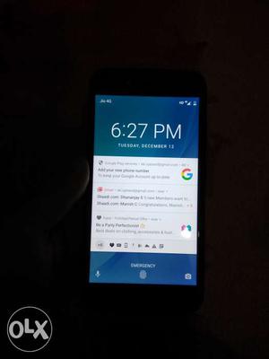 Mi A1 good as new bought on 7 dec  up for