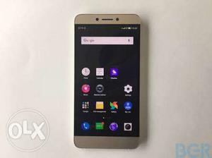 Mobile is best condition 3gb ram 32gb Rom 13mp
