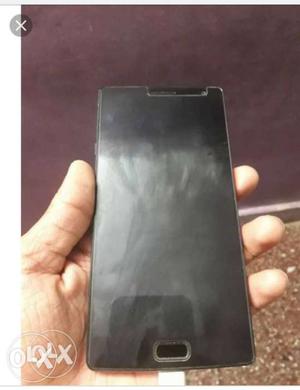 One plus two.1 year used good condition. 4gb ram