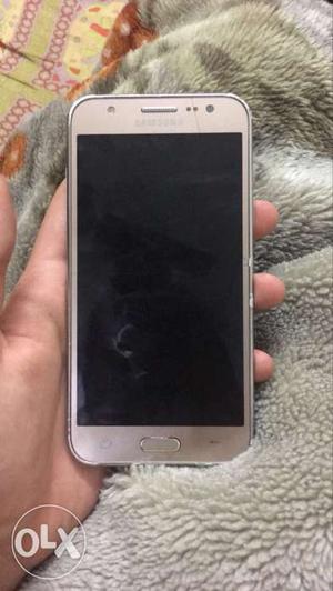 Samsung J5 1 year old Golden color with charger
