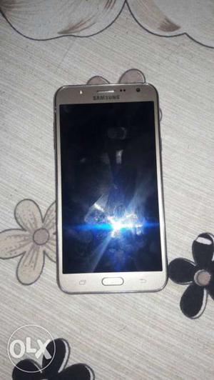 Samsung j7 sell or exchange neat condition only