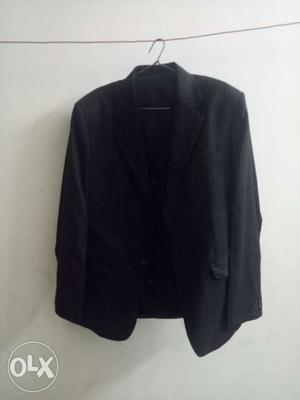 Coat pant with basket Black colour self lining design