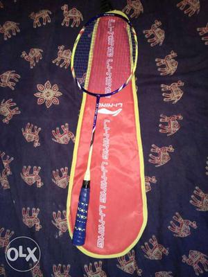 Li-ning badminton racket with back cover.Advanced