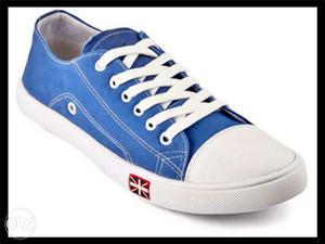 New canvas shoe for men at Rs.799 can be given.