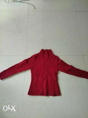 Polo neck sweater imported for 5-6 years boy or girl.