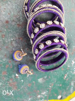 Silver-colored Beaded Purple Bangles