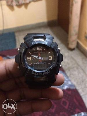 Sport watch with water proof one hand use koi