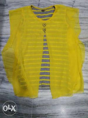 Stylish Chit Yellow feather top