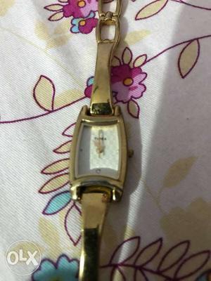 Timex gold plated wonen watch for sale