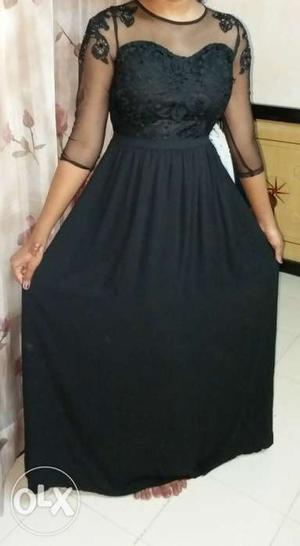 Women's Black 3/4-sleeved Illusion Neckline Dress