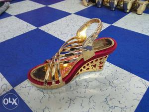 Women's Gold And Red Slingback Wedge Shoe